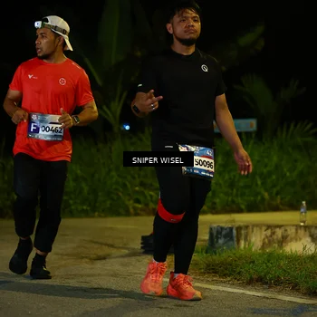 Runner Photo 8408694
