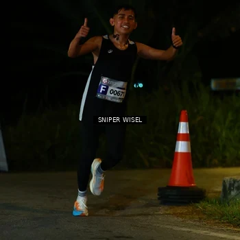 Runner Photo 8408696