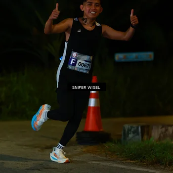 Runner Photo 8408697