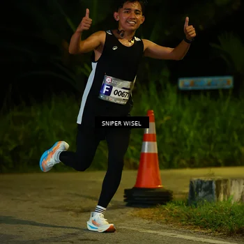 Runner Photo 8408698