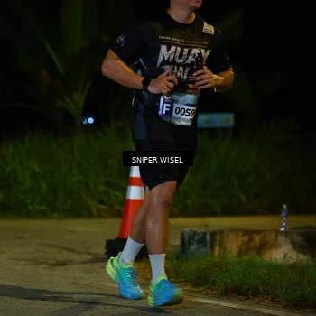 Runner Photo 8408708