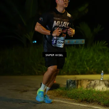 Runner Photo 8408711