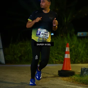 Runner Photo 8408715
