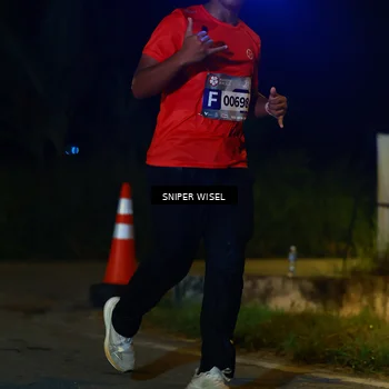 Runner Photo 8408726