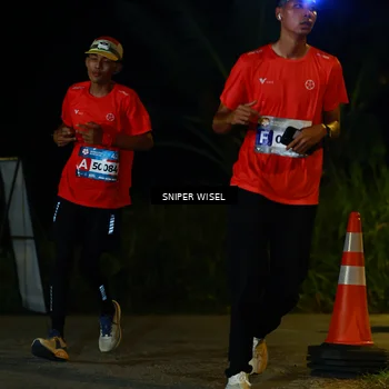 Runner Photo 8408732