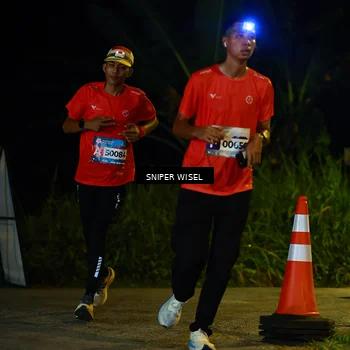 Runner Photo 8408733
