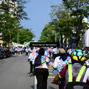 Runner Photo 8408754