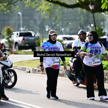 Runner Photo 8408765