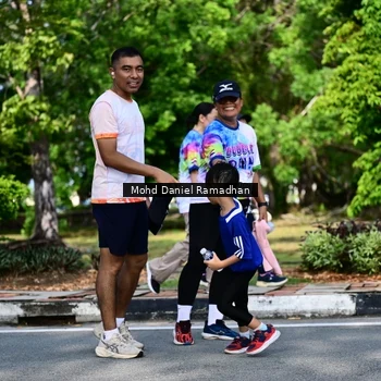 Runner Photo 8408786