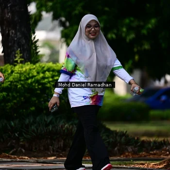 Runner Photo 8408820