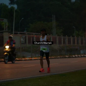 Runner Photo 8408848