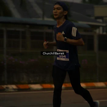 Runner Photo 8408856