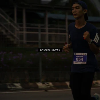 Runner Photo 8408857