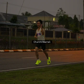 Runner Photo 8408862