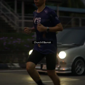 Runner Photo 8408875