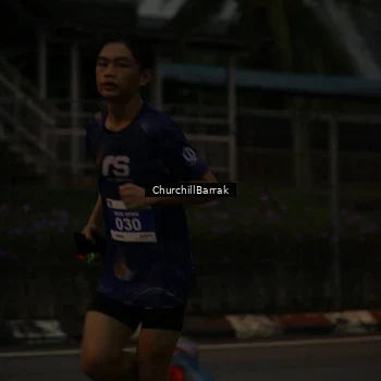 Runner Photo 8408878