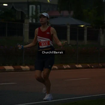 Runner Photo 8408896