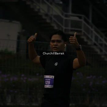 Runner Photo 8408901