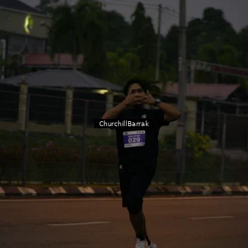Runner Photo 8408902