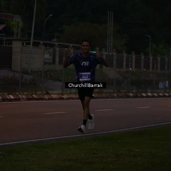 Runner Photo 8408907