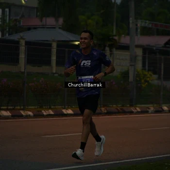 Runner Photo 8408909