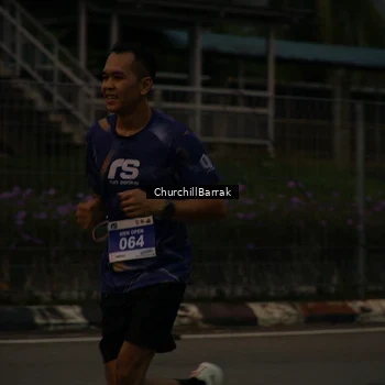 Runner Photo 8408913
