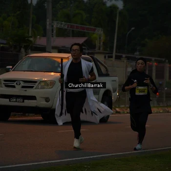 Runner Photo 8408922