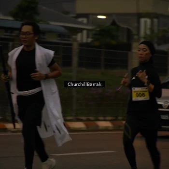 Runner Photo 8408927