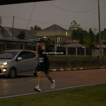 Runner Photo 8408936