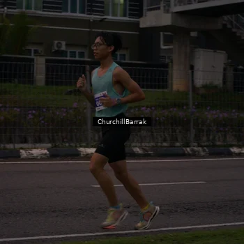 Runner Photo 8408950