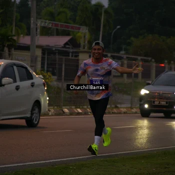 Runner Photo 8408962