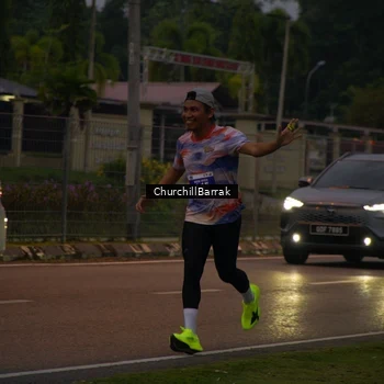 Runner Photo 8408964