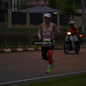 Runner Photo 8408972