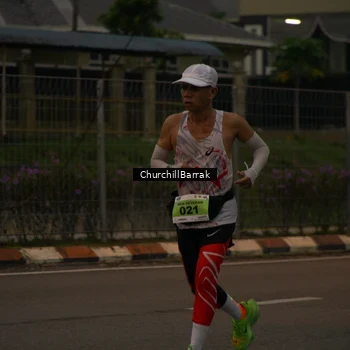 Runner Photo 8408977