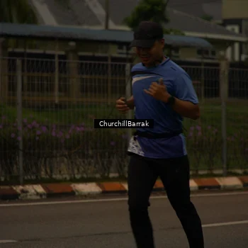 Runner Photo 8408983