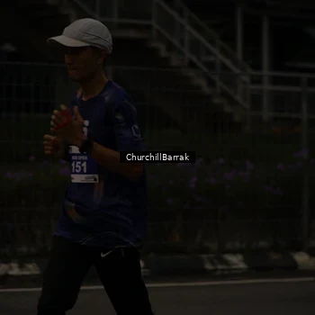 Runner Photo 8408989