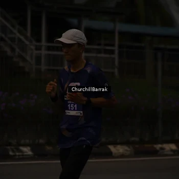 Runner Photo 8408997
