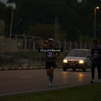 Runner Photo 8408998