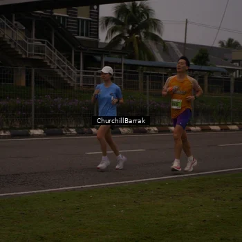 Runner Photo 8409038