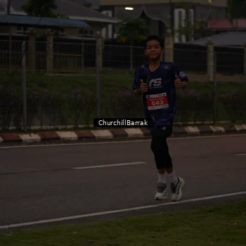 Runner Photo 8409050