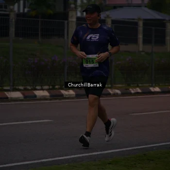Runner Photo 8409064