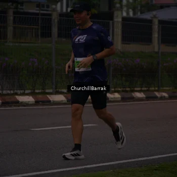 Runner Photo 8409067