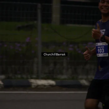 Runner Photo 8409072