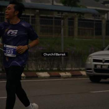 Runner Photo 8409074