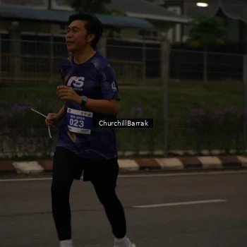 Runner Photo 8409076
