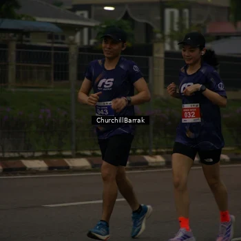 Runner Photo 8409078