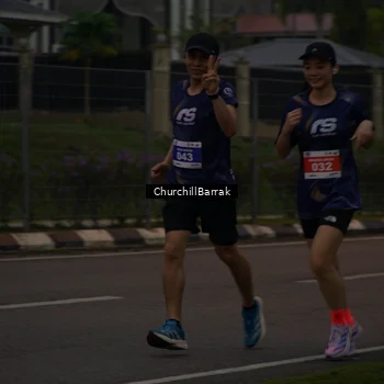 Runner Photo 8409080