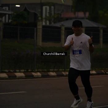 Runner Photo 8409084