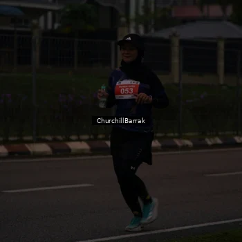 Runner Photo 8409089