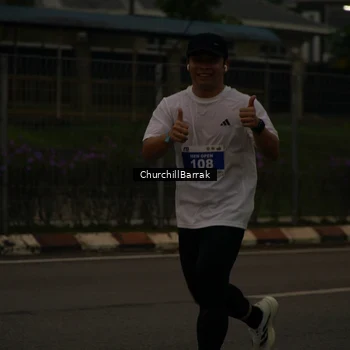 Runner Photo 8409092